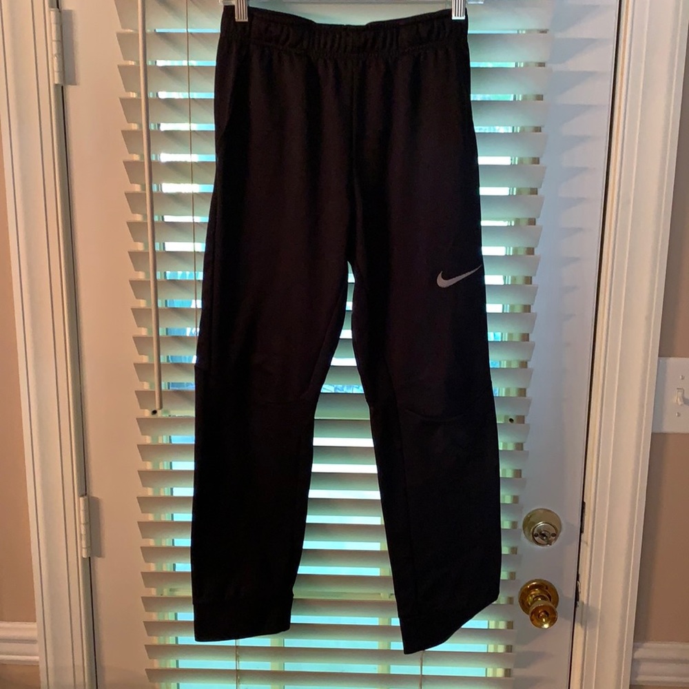 Nike Joggers Size YXL